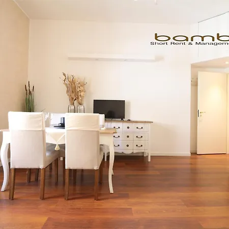 Bamboo Lecco アパート ミラノ